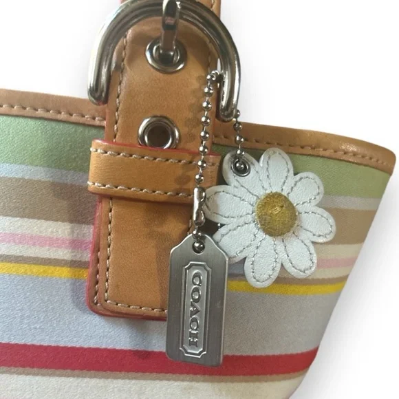 COACH Hampton Daisy Stripe Vachetta Leather & Canvas Mini Tote EUC - Picture 4 of 12